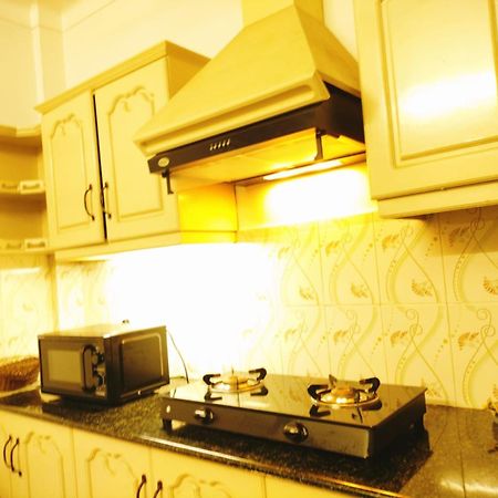 Hotel Jj Inn Kochi Kültér fotó