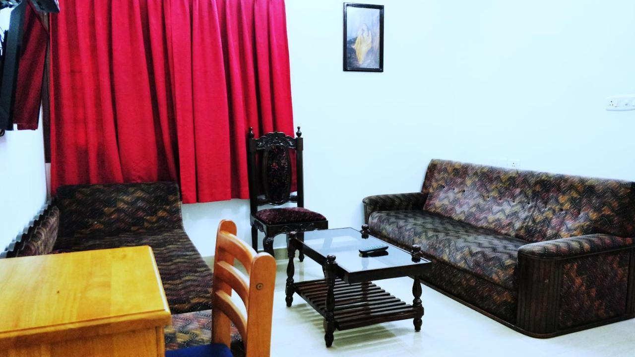 Hotel Jj Inn Kochi Kültér fotó