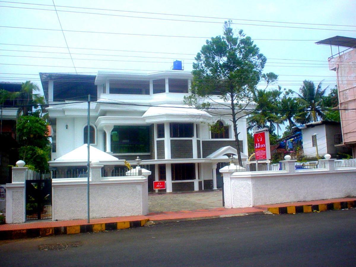 Hotel Jj Inn Kochi Kültér fotó